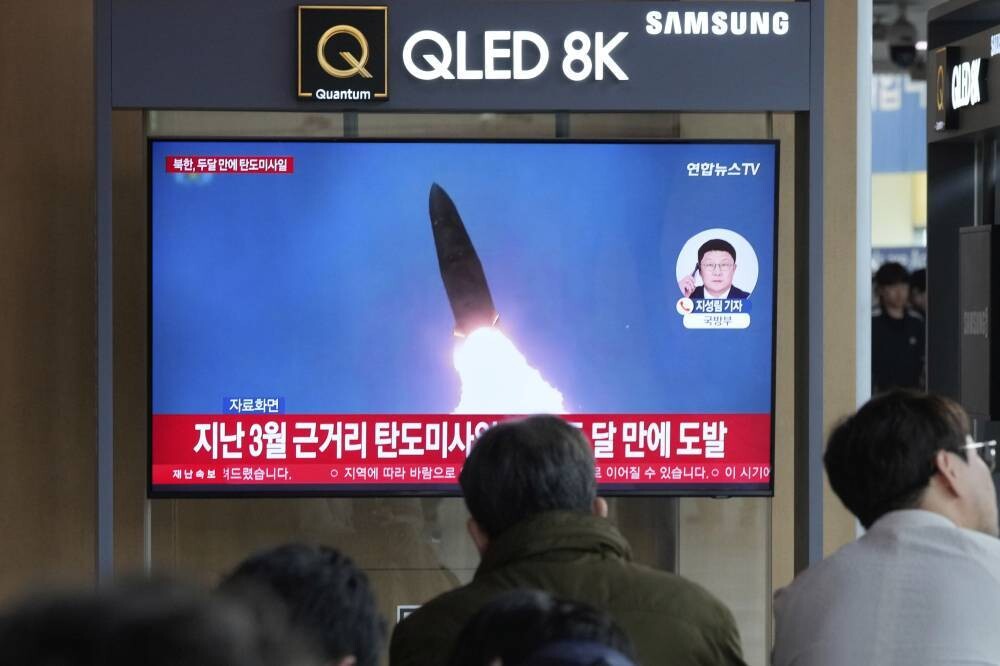 North Korea Launches Short-Range Missiles | Ours Abroad News
